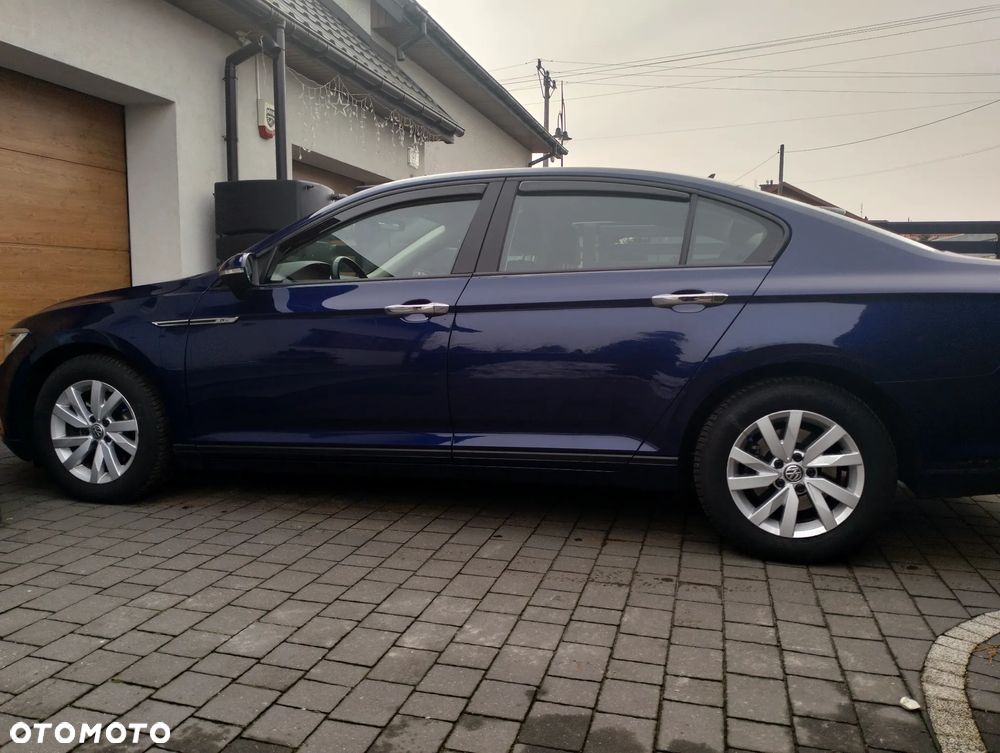 Volkswagen Passat 1.5 TSI EVO Comfortline - 1