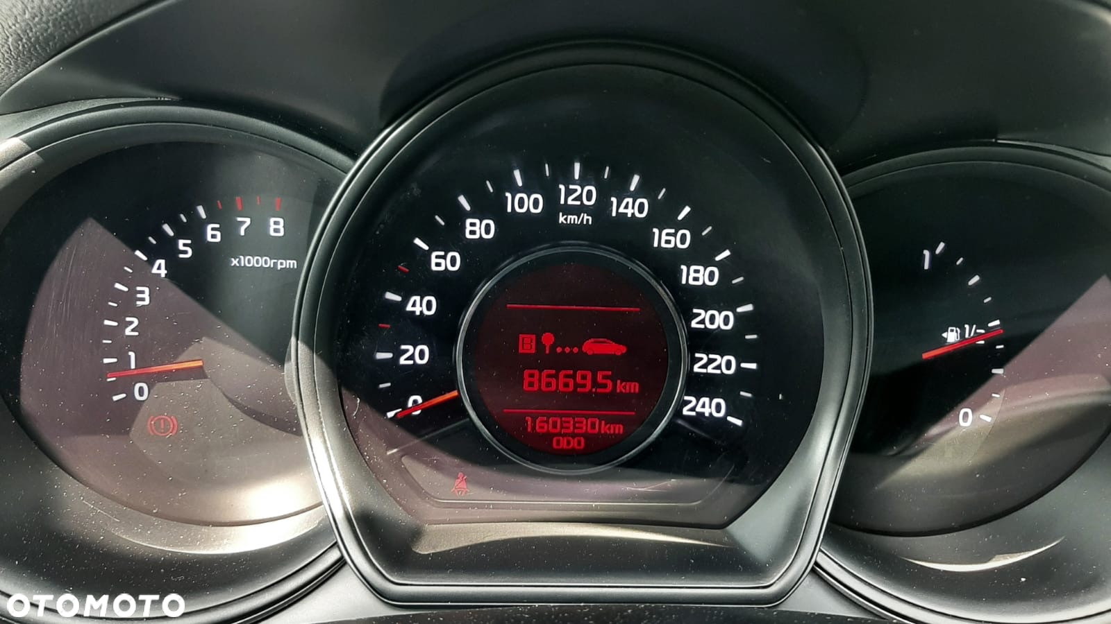 Kia Ceed 1.6 GDI SW Edition 7 - 12