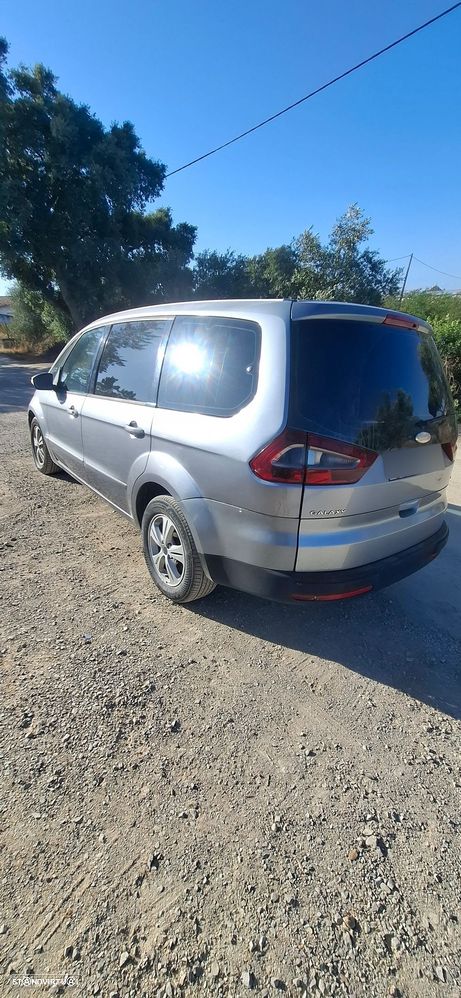 Ford Galaxy 1.8 TDCi Titanium - 4