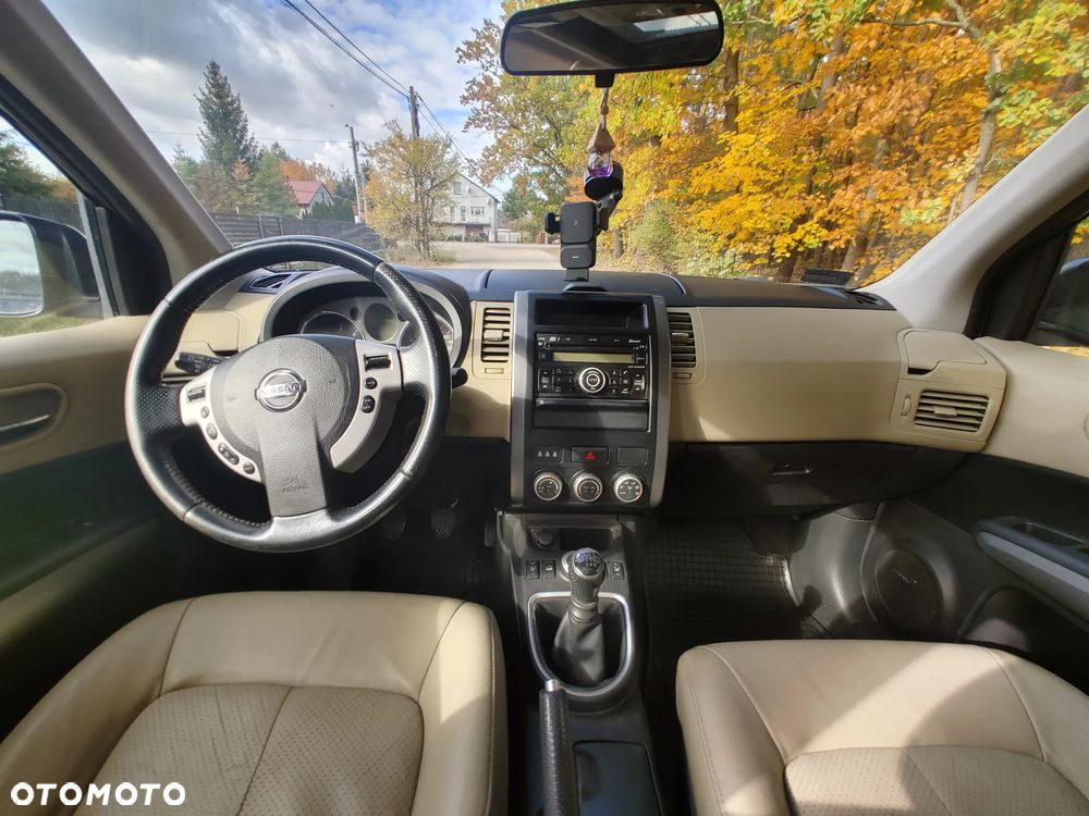 Nissan X-Trail 2.0 dCi LE - 17