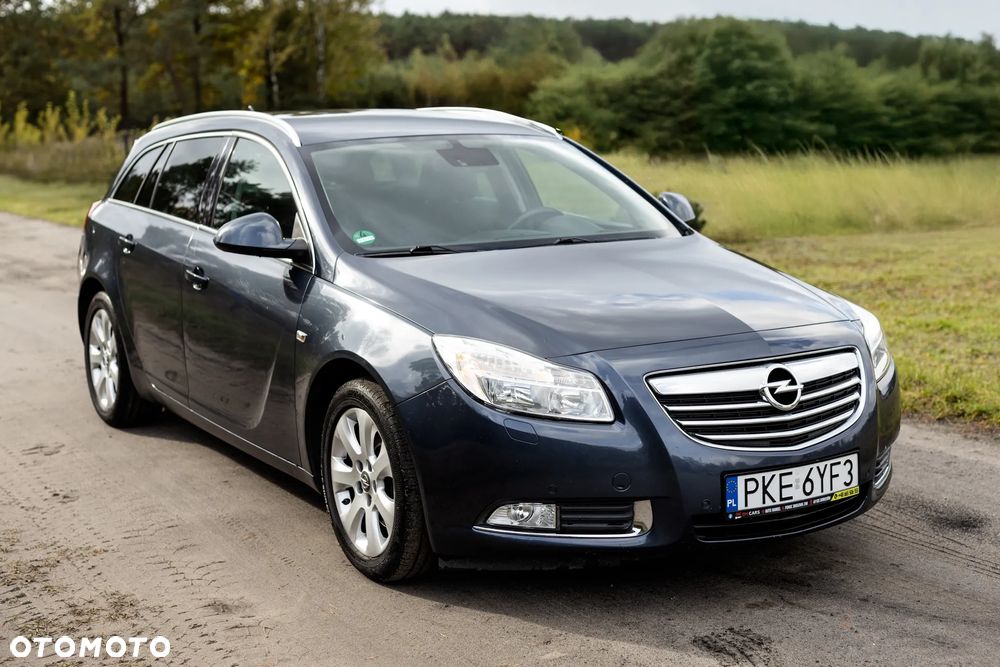 Opel Insignia - 1