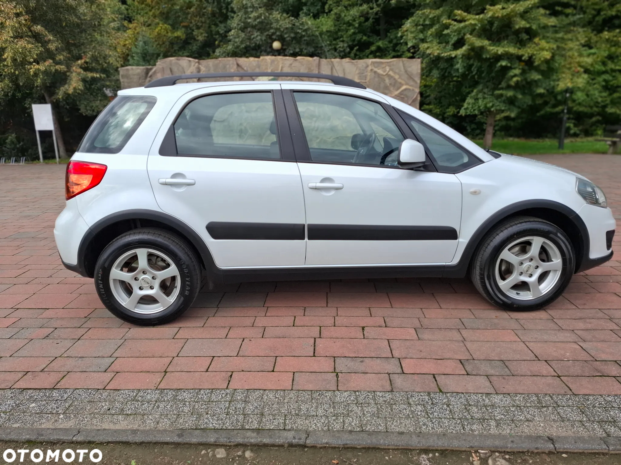 Suzuki SX4 1.6 Comfort Plus 4WD - 6