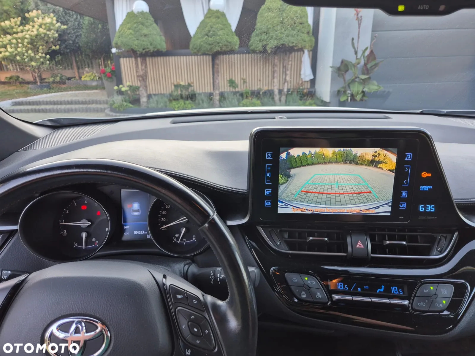 Toyota C-HR 1.2 T Dynamic - 14