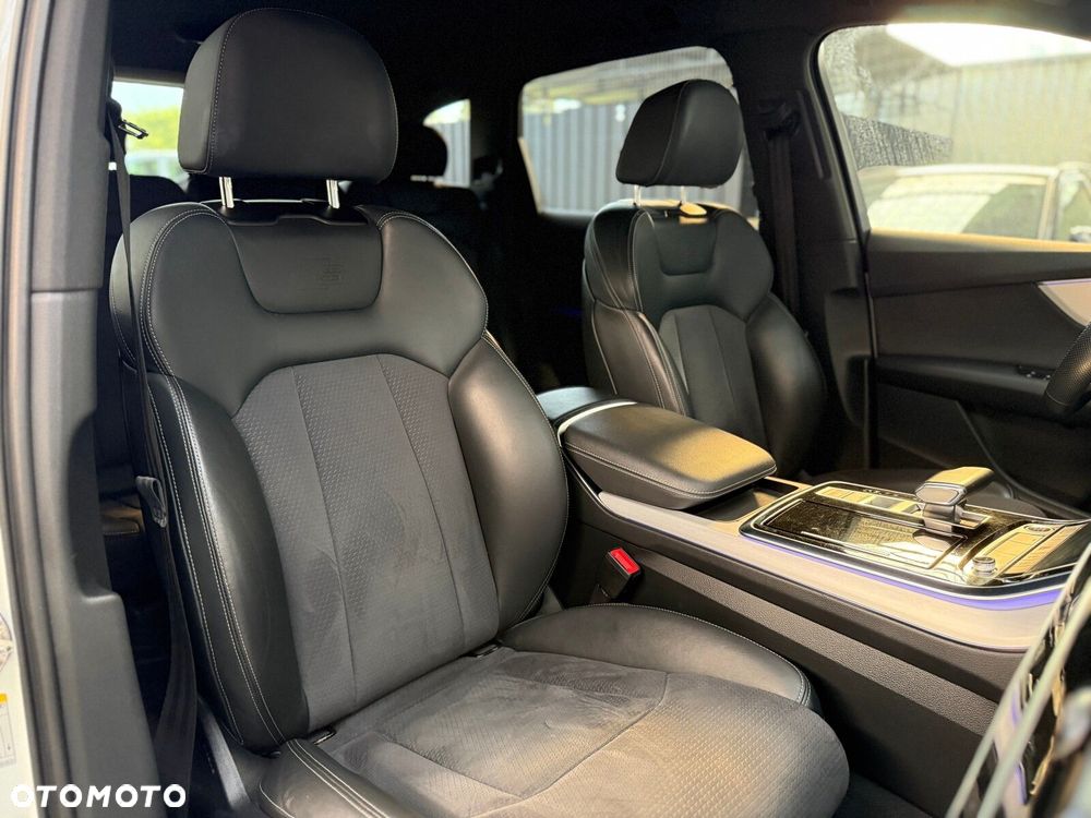 Audi Q7 2023