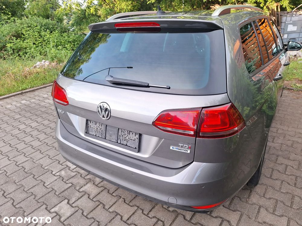 Volkswagen Golf - 3