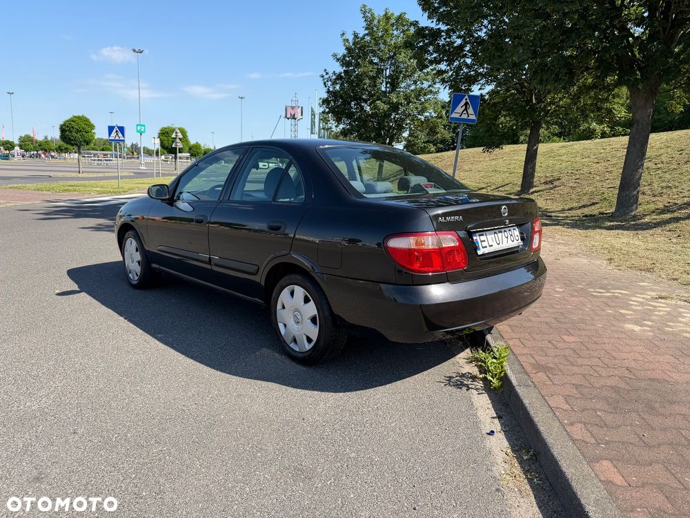 Nissan Almera 1.5 Acenta - 5