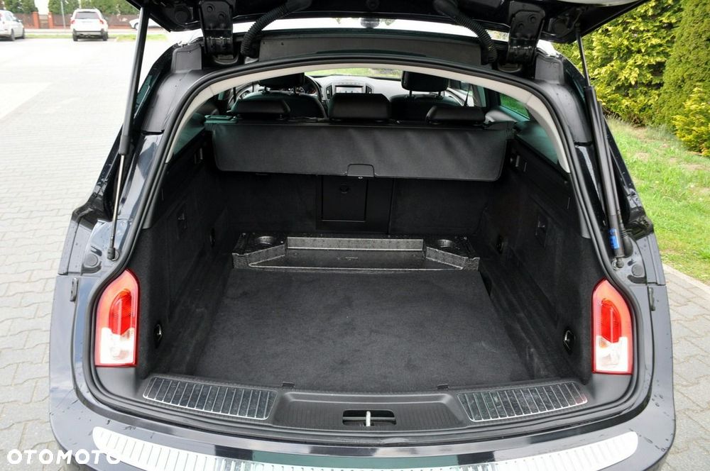 Opel Insignia - 37