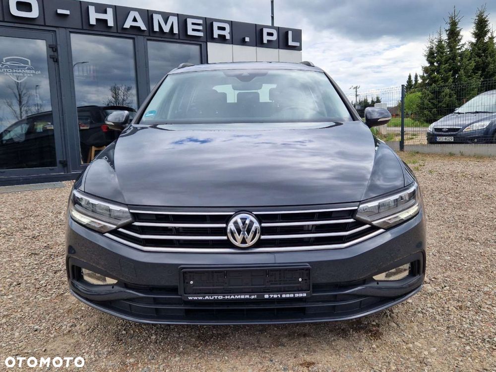 Volkswagen Passat - 28