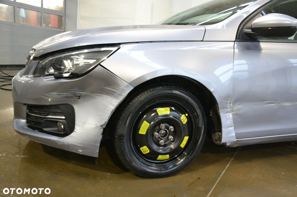 Peugeot 308 - 10
