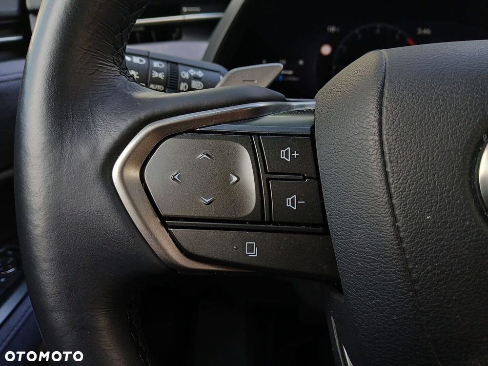 Lexus LBX 1.5 Hybrid Original Edition AWD - 35