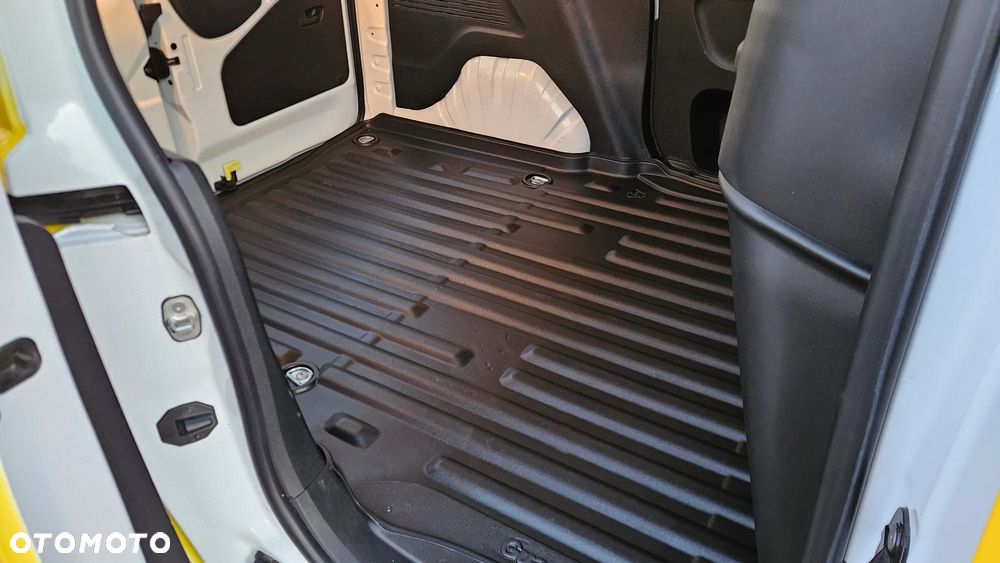 Peugeot Partner - 10