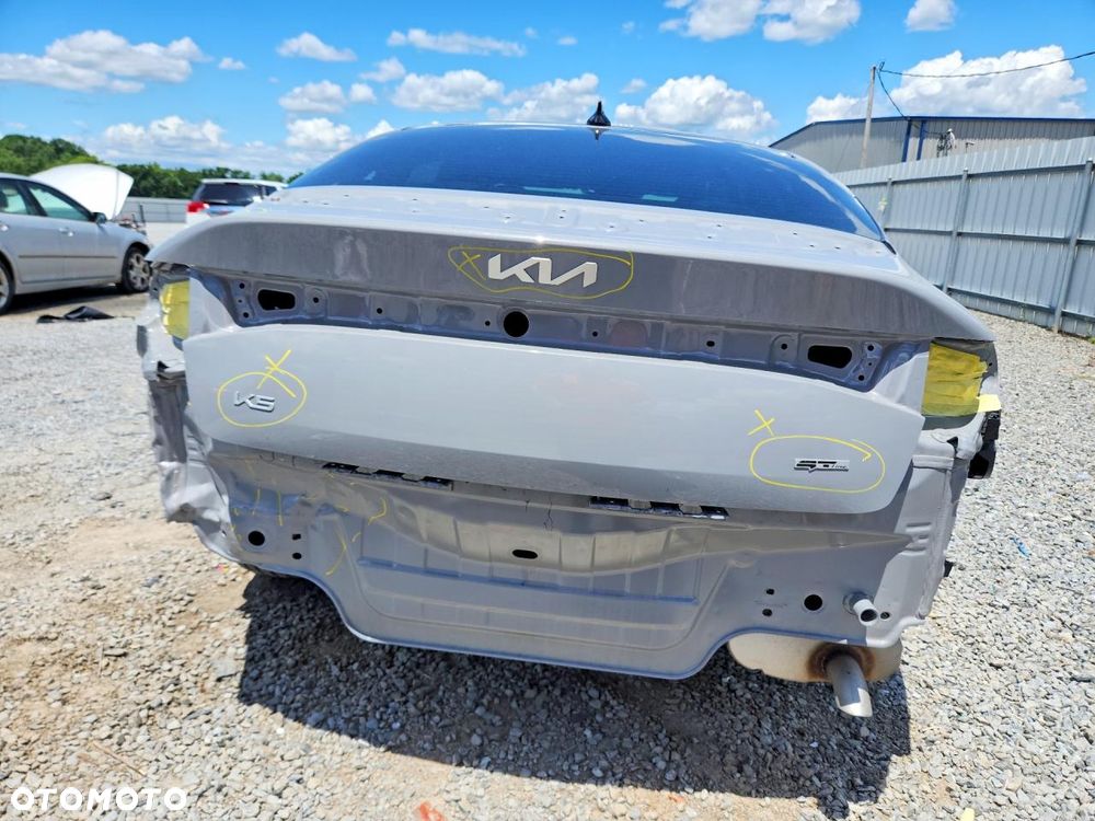 Kia K5 - 7