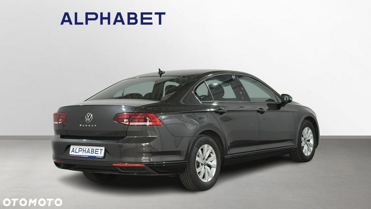 Volkswagen Passat - 6
