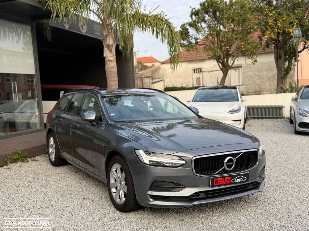 Volvo V90 2.0 D4 Momentum Geartronic - 18