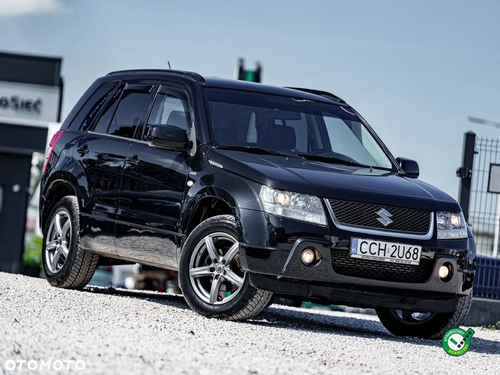 Suzuki Grand Vitara 1.9 DDiS Comfort + DPF Family - 4
