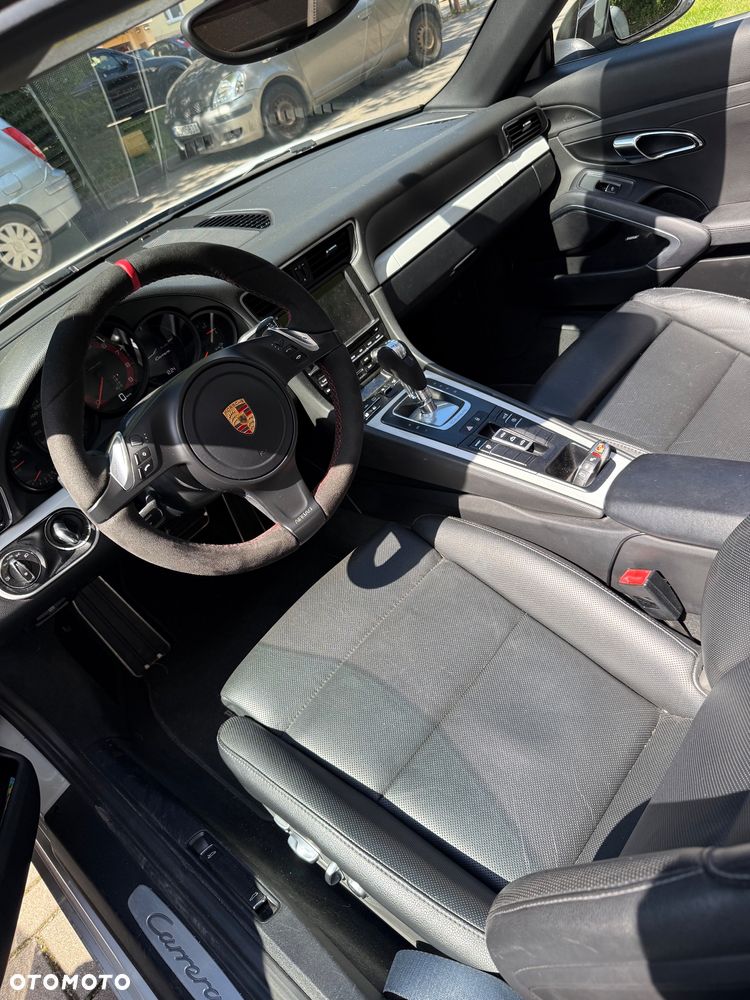 Porsche 911 Carrera PDK Black Edition - 12