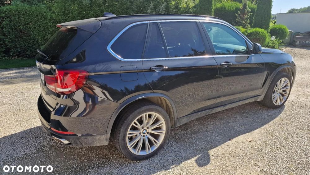 BMW X5 xDrive40d - 8