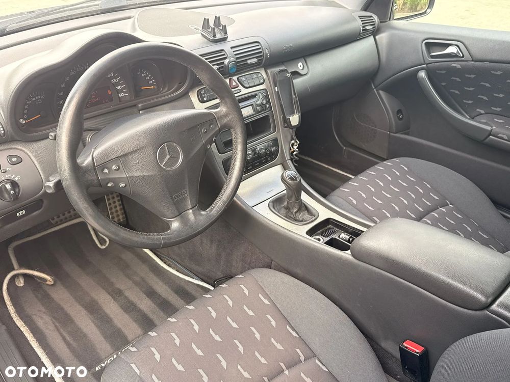Mercedes-Benz Klasa C 200 Kompressor Automatik - 13