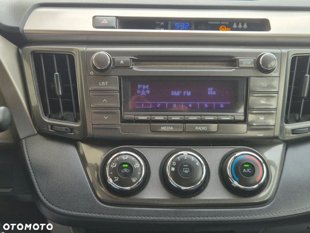 Toyota RAV4 - 15