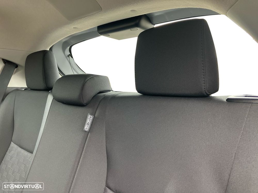 Toyota Yaris — fotografia 11