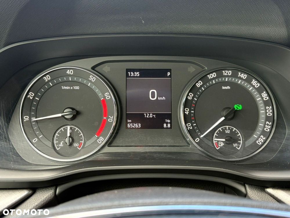 Skoda Octavia - 8