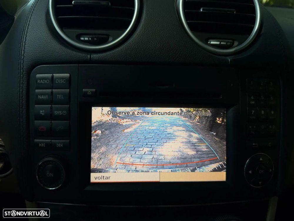 Mercedes-Benz GL 350 CDI BlueEfficiency - 32