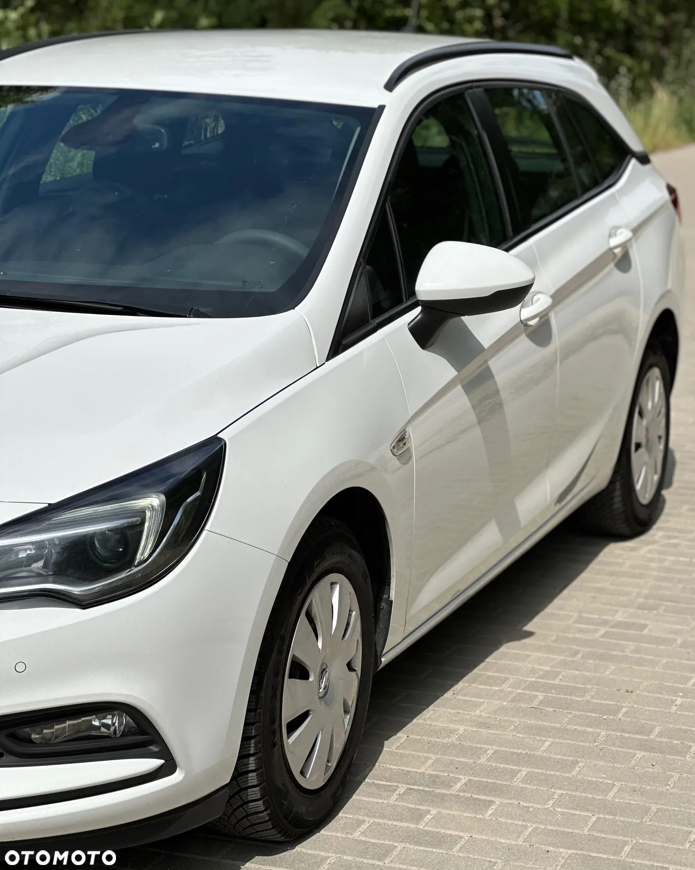 Opel Astra V 1.4 T Enjoy - 9