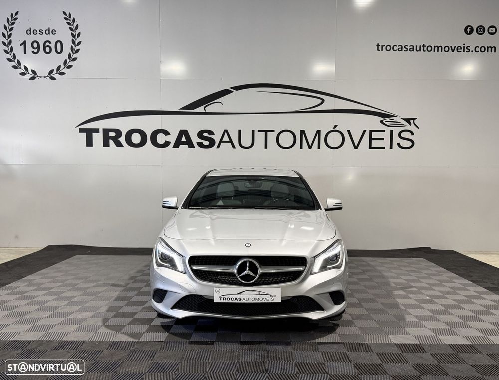 Mercedes-Benz CLA 180 d Shooting Brake Urban - 3