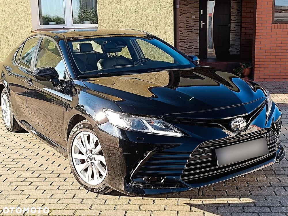 Toyota Camry 2.5 Hybrid Comfort CVT - 1
