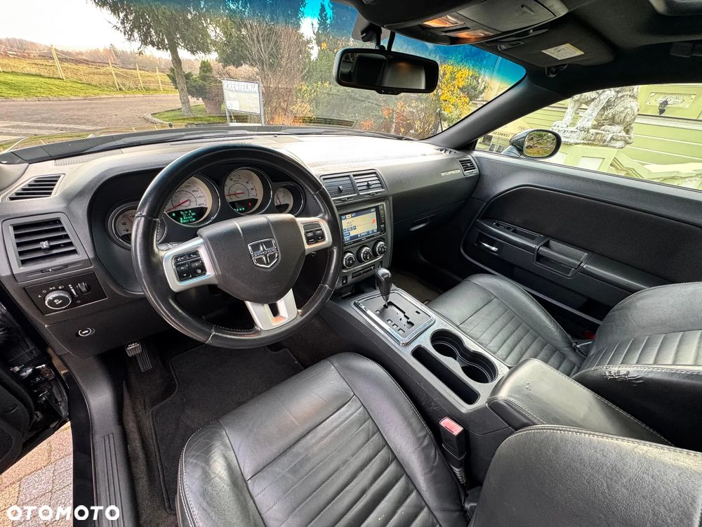 Dodge Challenger 5.7 R/T - 13