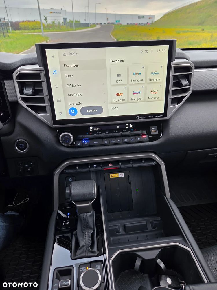 Toyota Tundra - 26