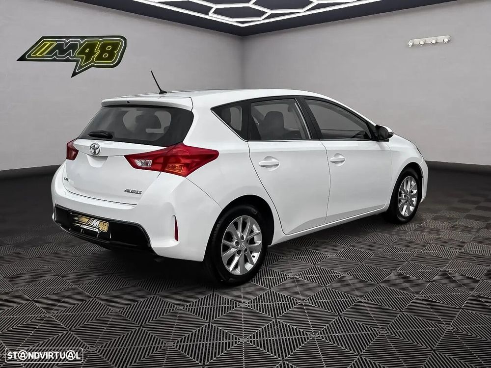 Toyota Auris 1.4 D-4D Comfort - 7