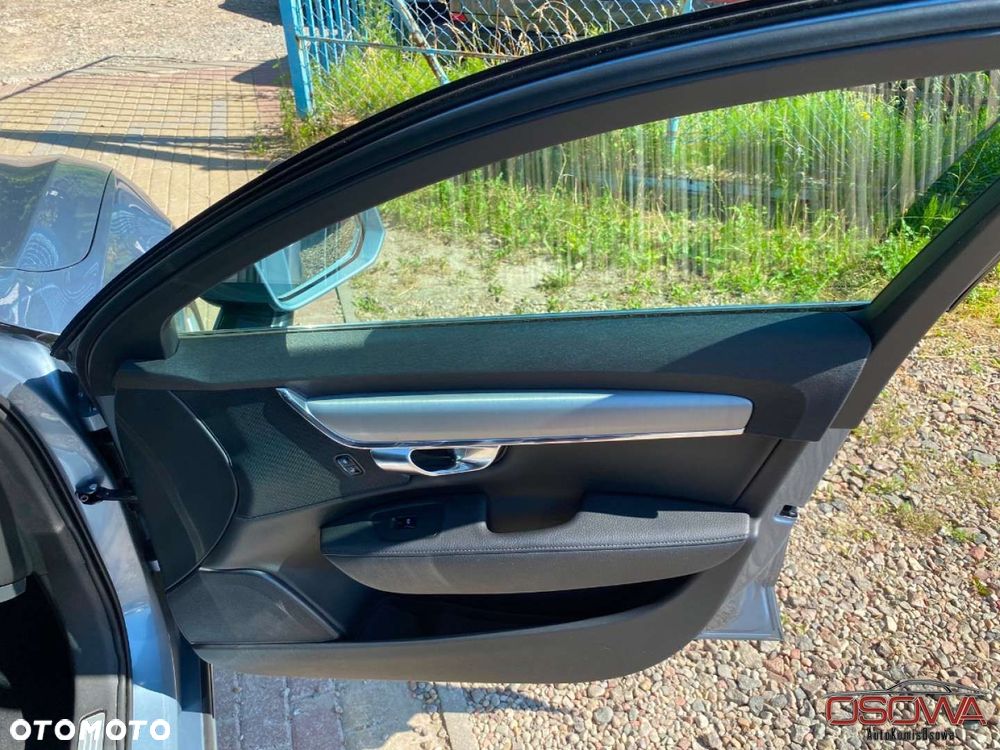 Volvo S90 - 24