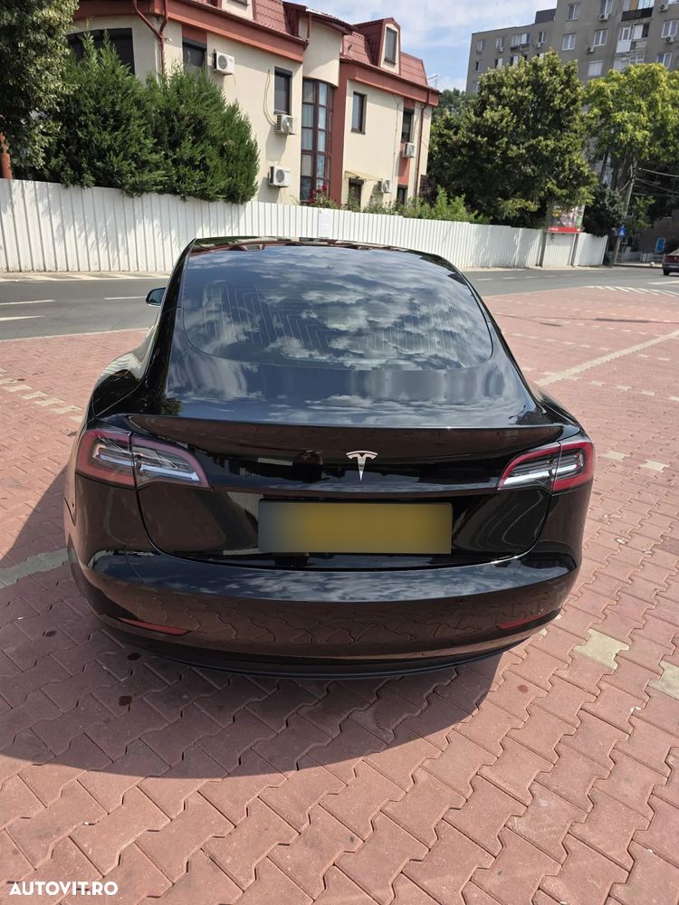 Tesla Model 3 Standard - 4