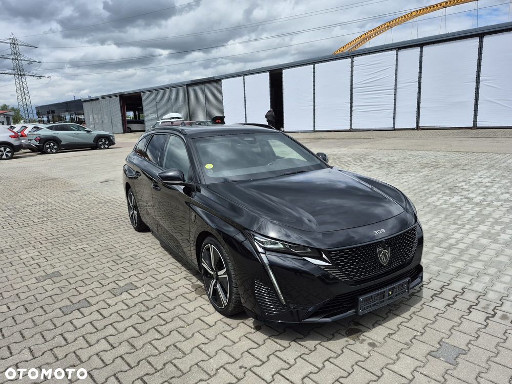 Peugeot 308 - 1