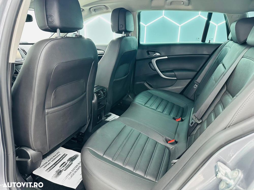 Opel Insignia 1.6 CDTI ECOTEC Start/Stop Cosmo - 12