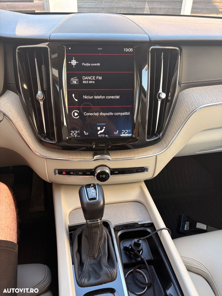 Volvo XC 60 D4 Inscription - 8