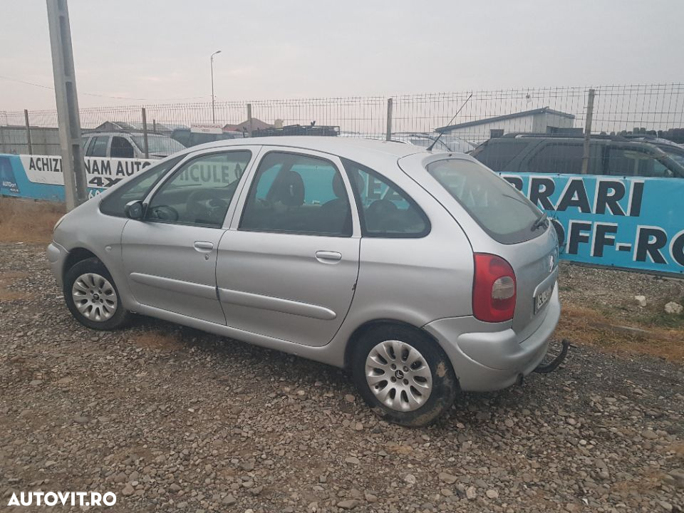Dezmembrez Citroen Xsara Picasso 2.0hdi cod motor rhy si 1.6hdi cod motor 9hx(2007) - 3
