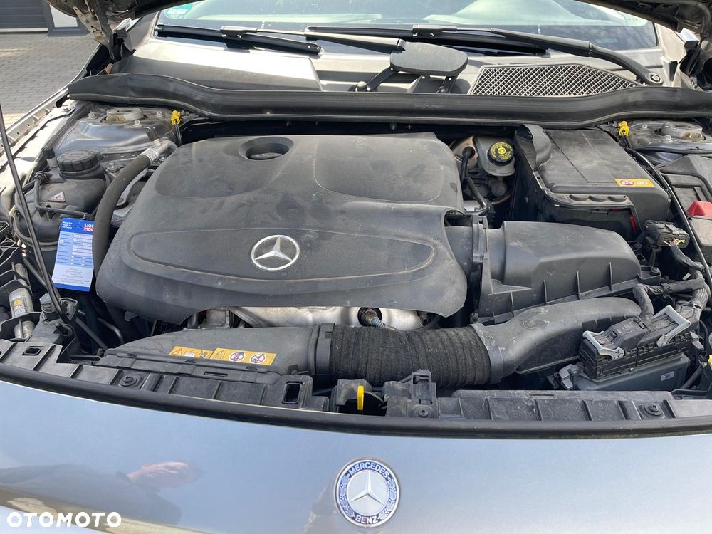 Mercedes-Benz GLA 250 7G-DCT Edition 1 - 32