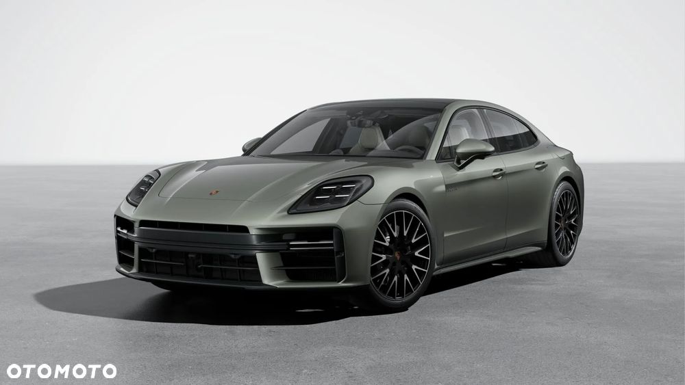 Porsche Panamera 4 E-Hybrid - 1