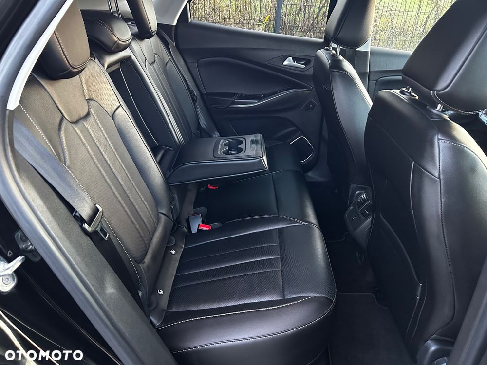 Opel Grandland X Plug-in-Hybrid4 1.6 DI Start/Stop Business INNOVATION - 30