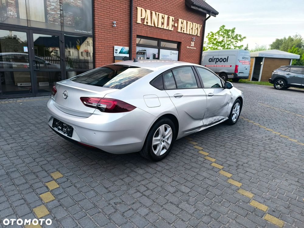Opel Insignia - 4