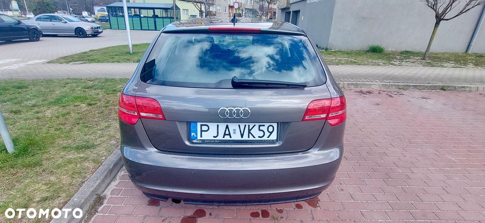 Audi A3 Sportback - 4