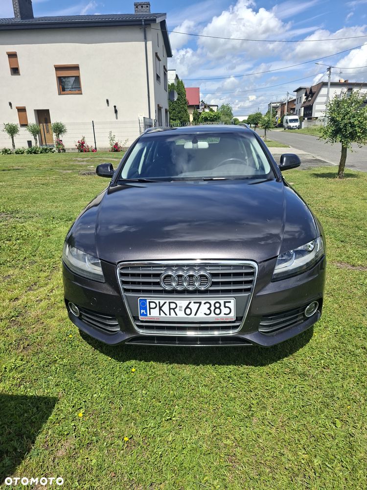 Audi A4 Avant 2.0 TDI - 1