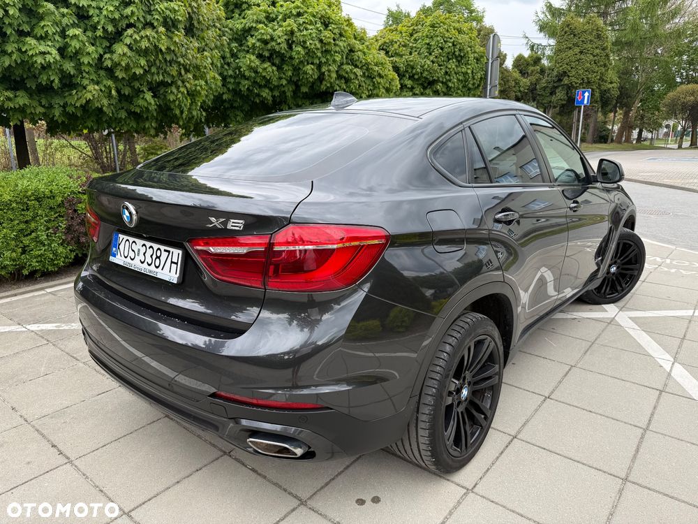 BMW X6 xDrive40d - 19
