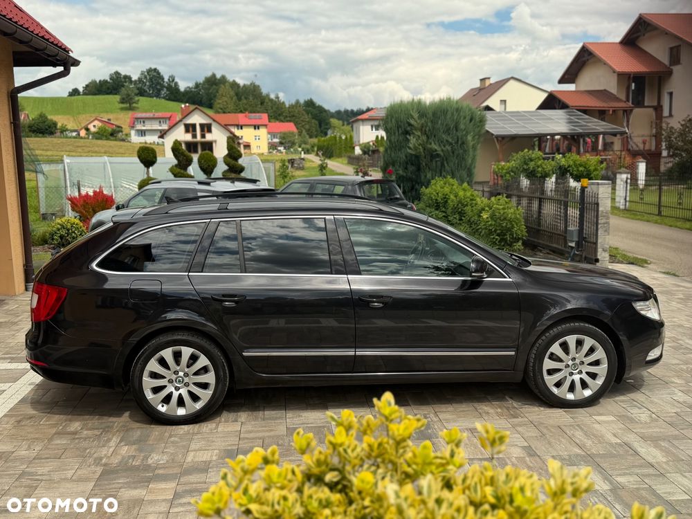 Skoda Superb 2.0 TDI DSG Elegance - 3