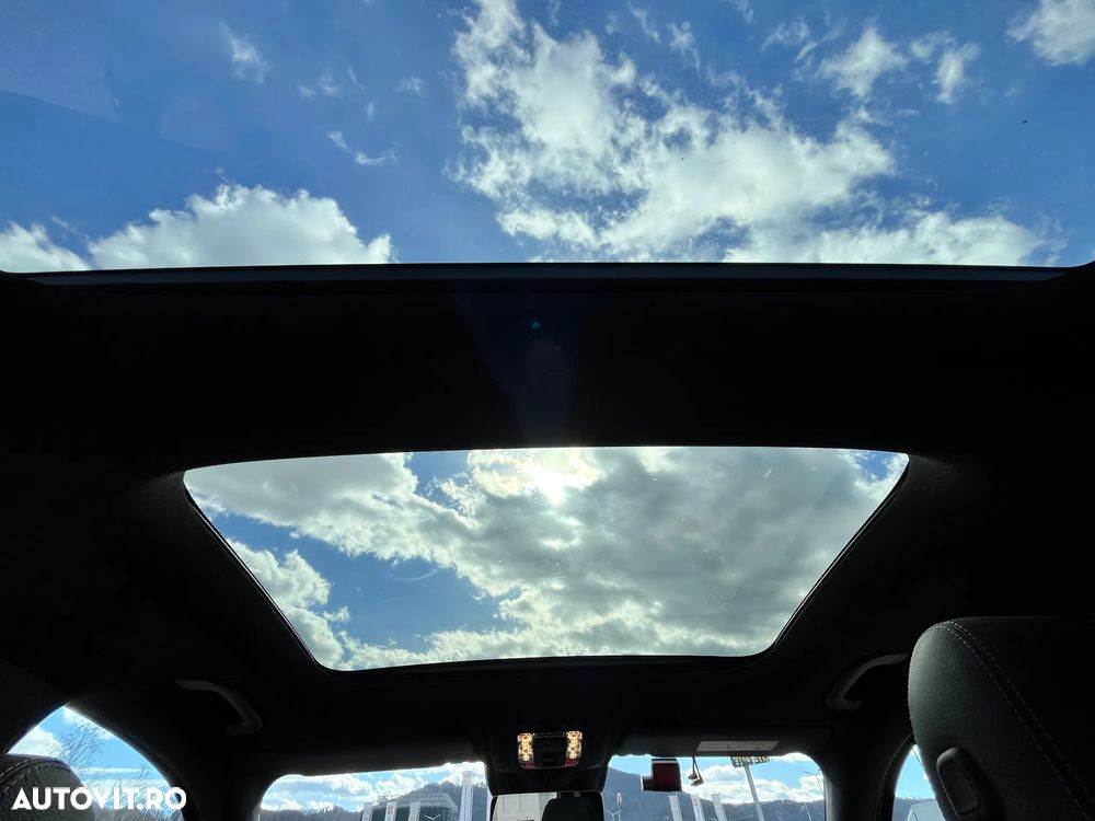 Mercedes-Benz GLA 220 d 4MATIC Aut. - 12