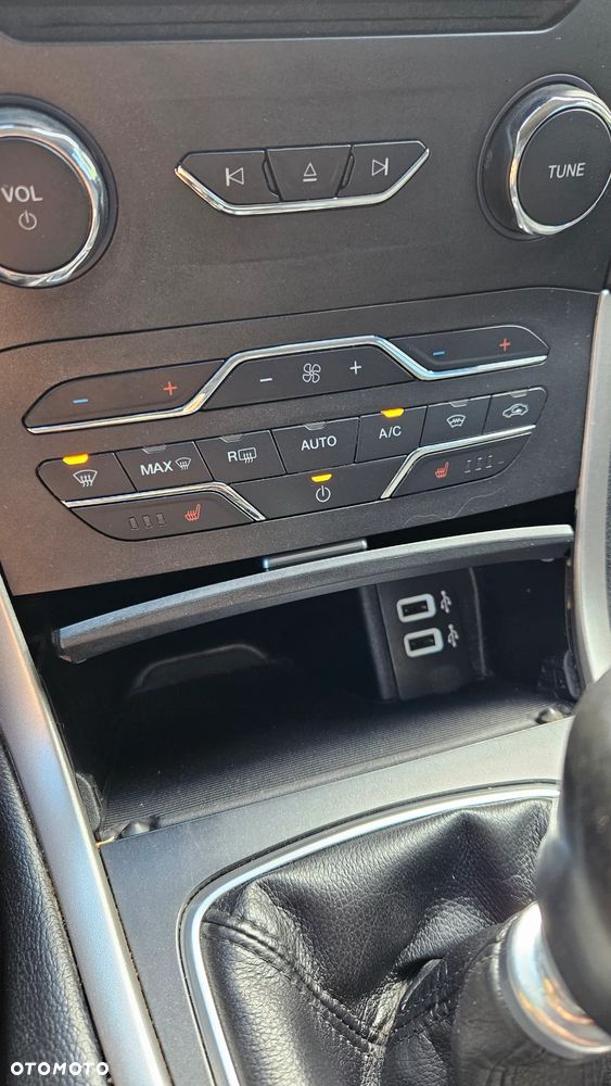 Ford Edge 2.0 TDCi 4x4 Trend - 18