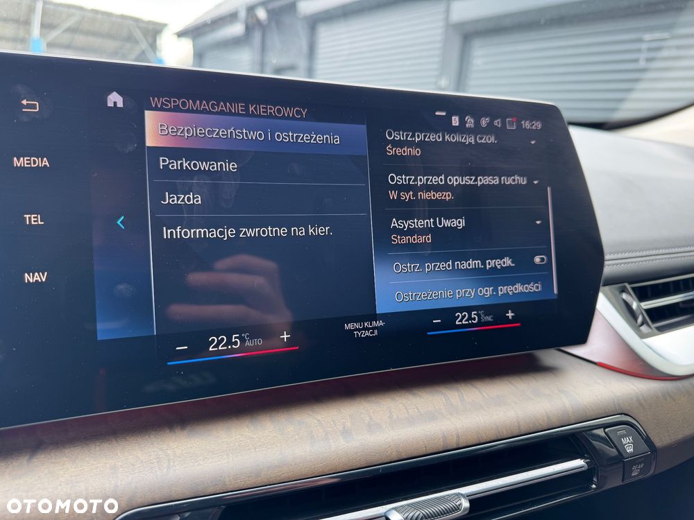 BMW X1 sDrive18d M Sport - 36