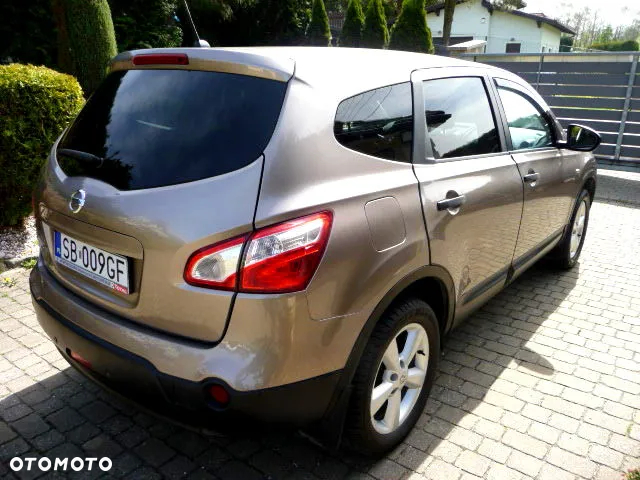 Nissan Qashqai+2 2.0 Tekna Premium - 40